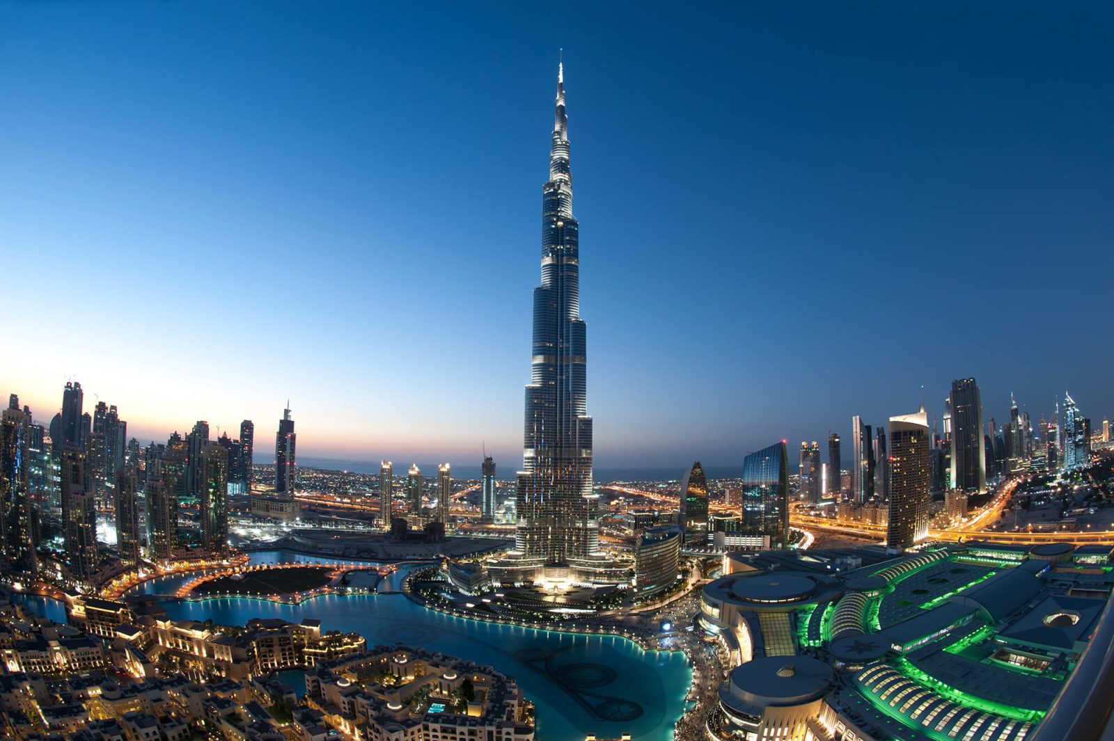 Dubai-Stadtsilhouette für privatjet-charter Reisen